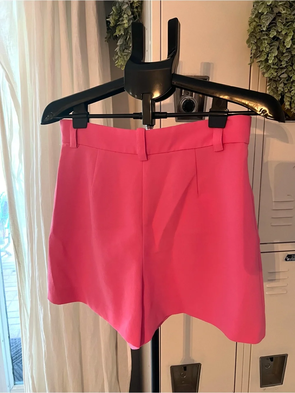 Zara Women's Pink High-Waist Tailored Shorts